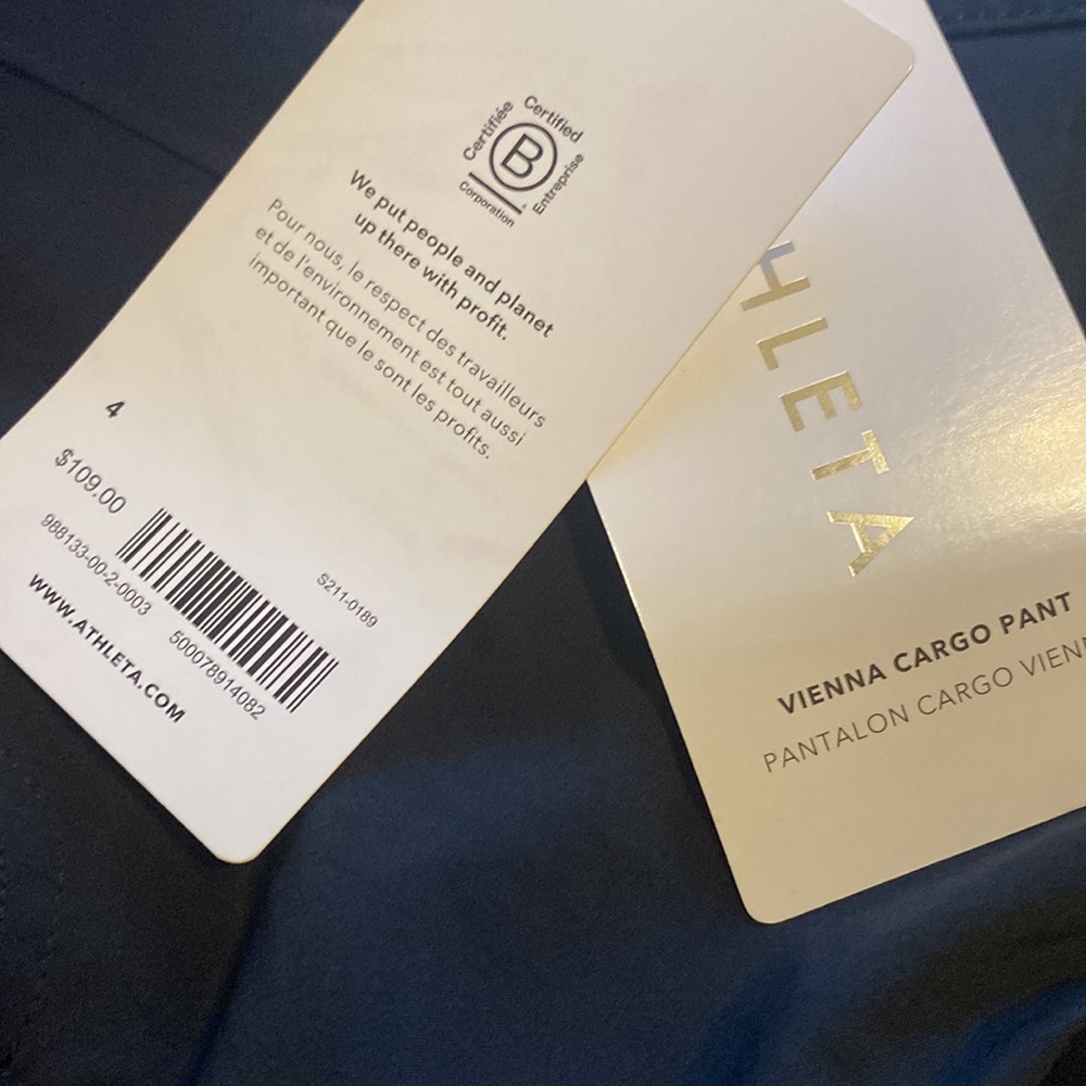 ATHLETA VIENNA CARGO PANT // Black - Picture 12 of 16